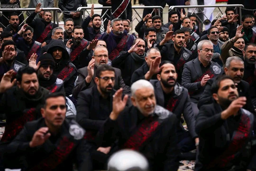 İmam Əli (ə) ziyarətgahında İmam Hadinin (ə) şəhadət məclisi keçirilib - FOTOLAR