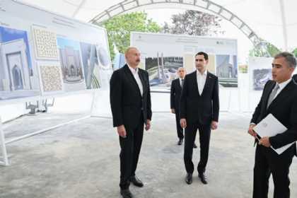 Azərbaycan və Türkmənistan prezidentləri Şuşa məscidində tikinti işlərinin gedişi ilə tanış olublar