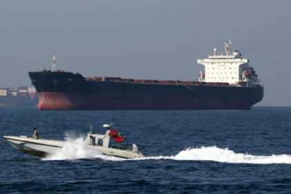 Hörmüz boğazında gəmilərin hərəkəti bərpa olunub