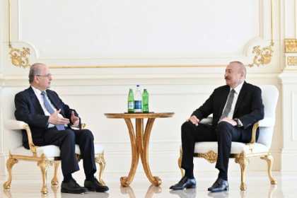 İlham Əliyev Fələstinin Baş nazirini qəbul edib