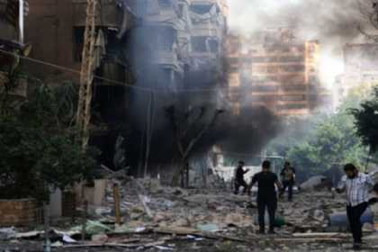 İsrail Livanda mülki şəxsləri hədəf almağa davam edir