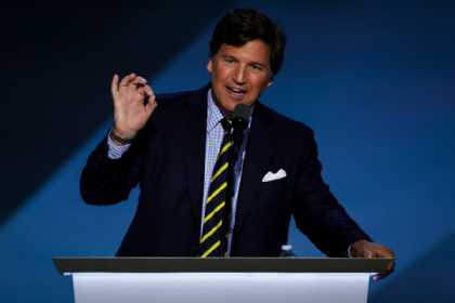 Karlson: Tramp İrana hücum etdiyi üçün həbs olunmalıdır