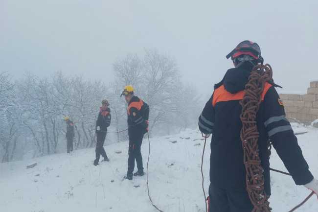 FHN qarlı havada axtarış-xilasetmə ilə bağlı təlim keçirib
