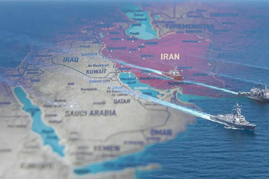 Hörmüz boğazından ikinci İran gəmisi də keçib