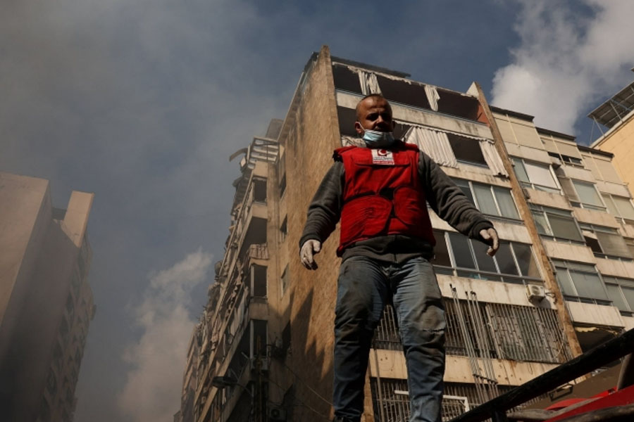 Livanda xəstəxanalar cəsəd və çoxsaylı bədən hissələri ilə dolub