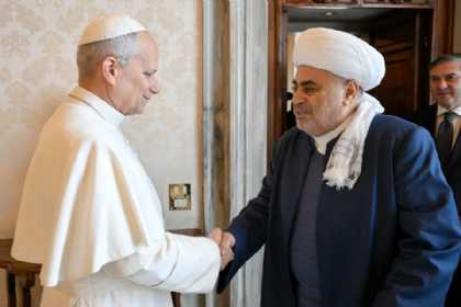 Allahşükür Paşazadə Roma Papasını Azərbaycana dəvət edib
