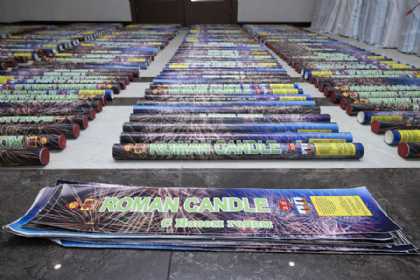 Azərbaycan gömrükçüləri xeyli miqdarda pirotexniki vasitə aşkar edib