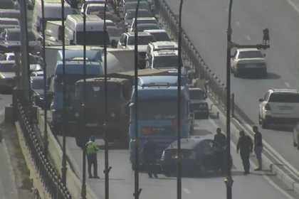 Bakıda qəza olub, yollarda sıxlıq yaranıb