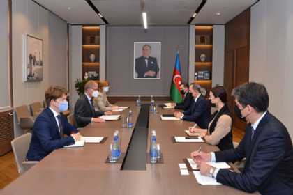 Ceyhun Bayramov Almaniya səfirini qəbul edib