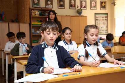 Şagirdlərin elektron yerdəyişməsi başlayıb