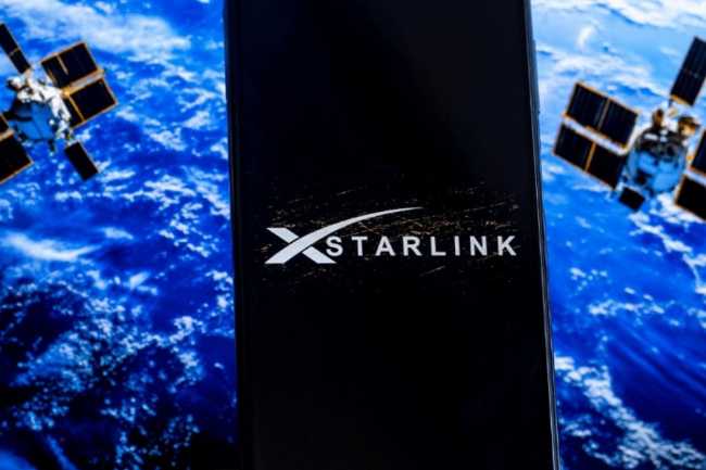 ABŞ İrana minlərlə Starlink terminalı keçirib