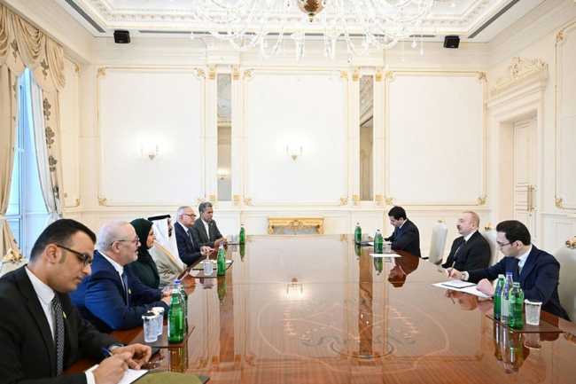 İlham Əliyev Ərəb Parlamentinin prezidentini qəbul edib