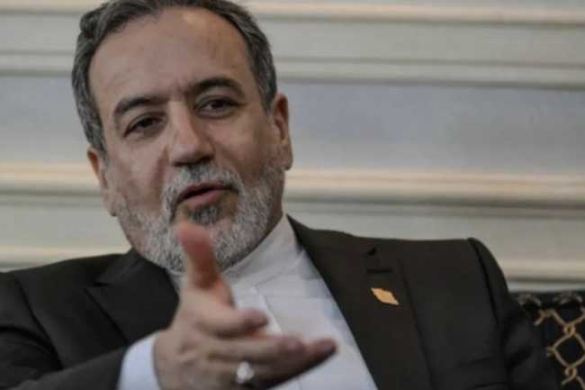 İran: Qətər və Oman ABŞ hücumları üçün qalxan kimi istifadə olunur